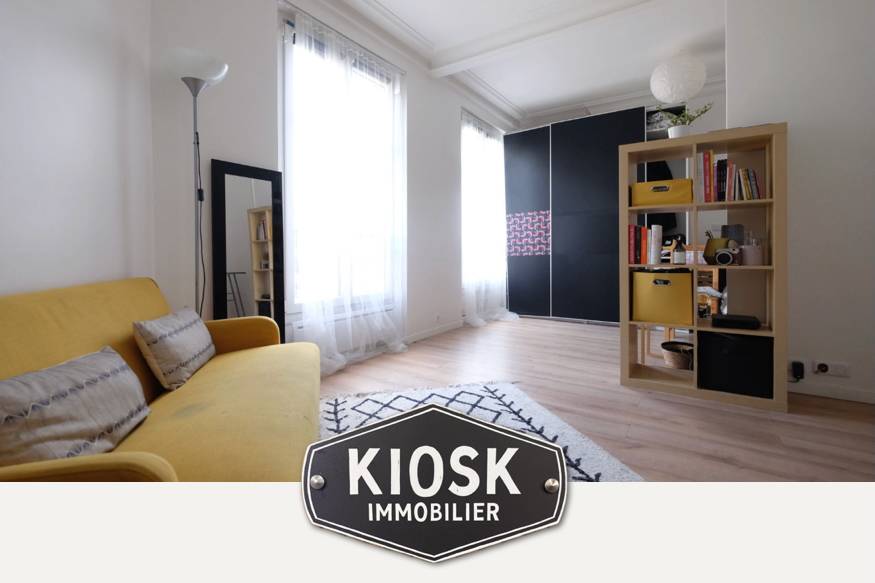 Flat Rue Coypel in Paris