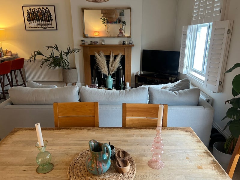 Room Albion Way in Greater London