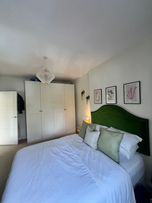 Room Albion Way in Greater London