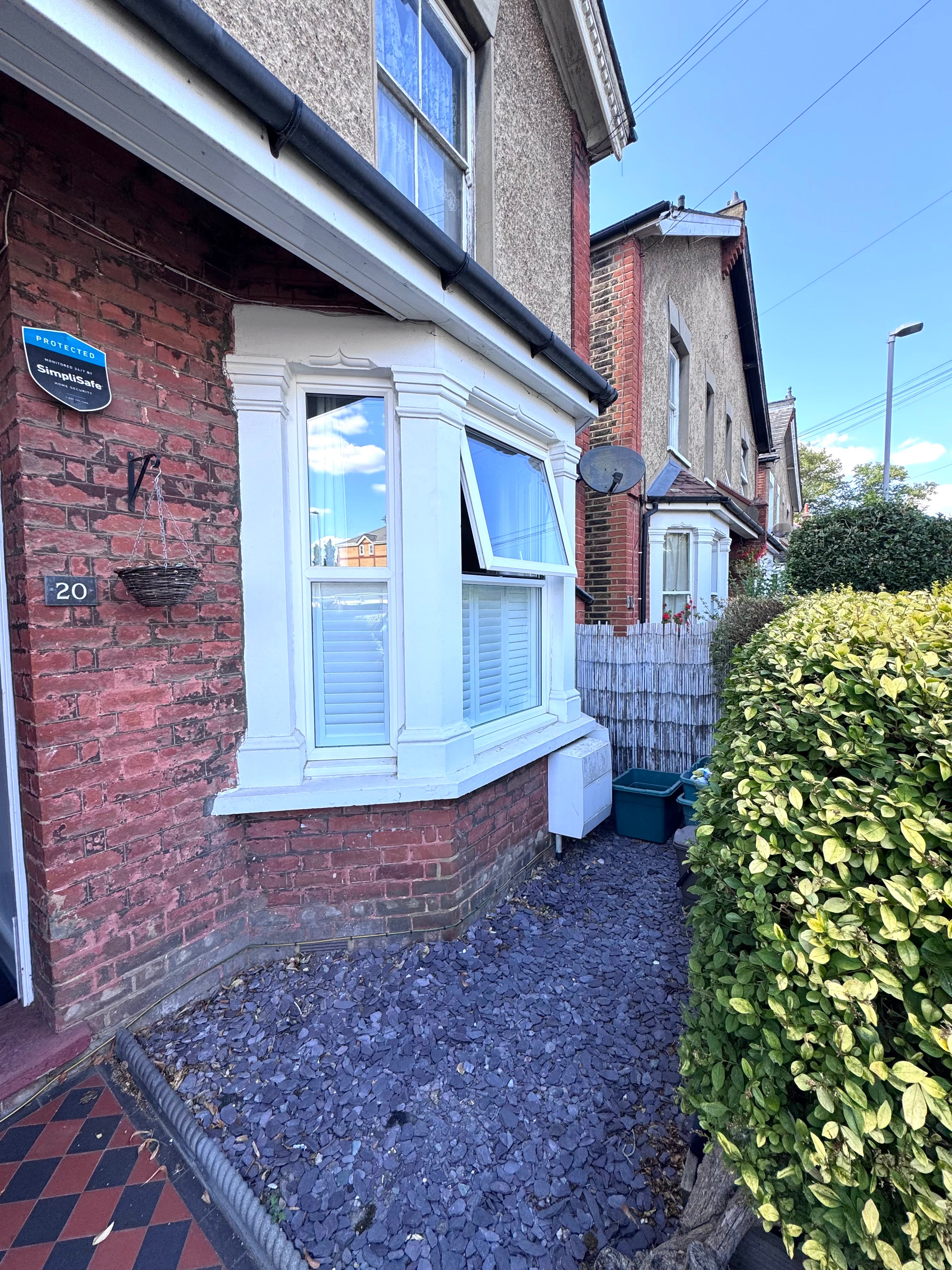 Flat Dudley Road in Greater London
