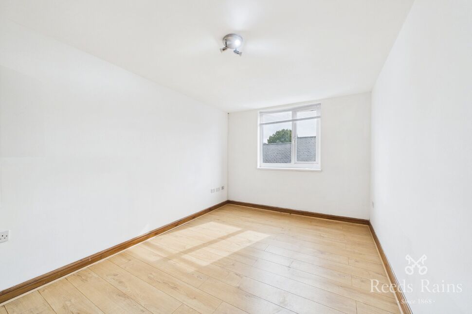 Flat Gillygate in Wakefield