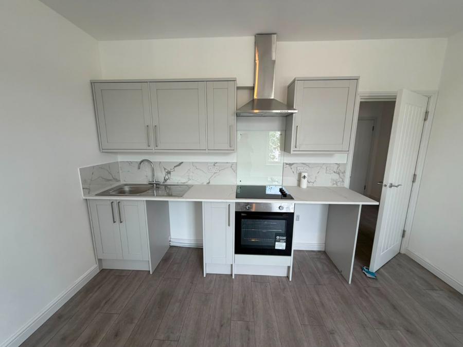 Flat Station Road in Clacton-on-Sea