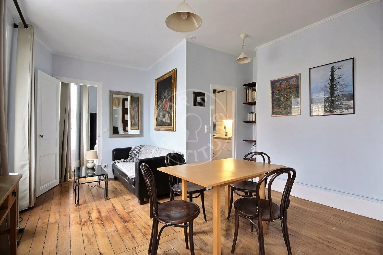 Appartement Rue Saint-André des Arts à Paris