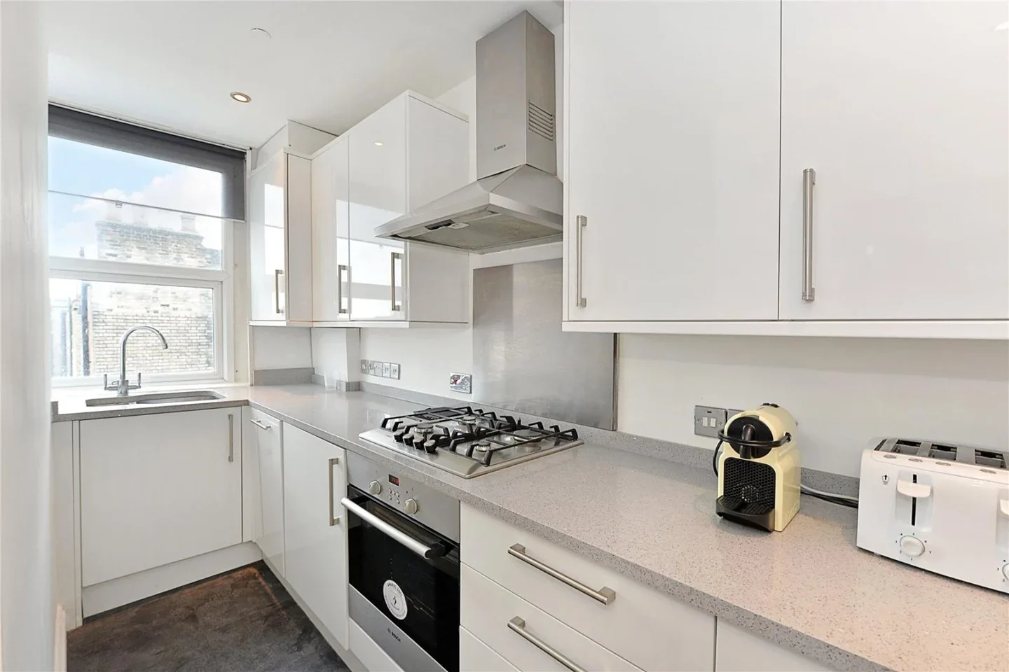 Flat Cromwell Road in Greater London