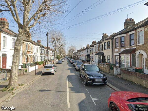 House Elizabeth Road in Greater London