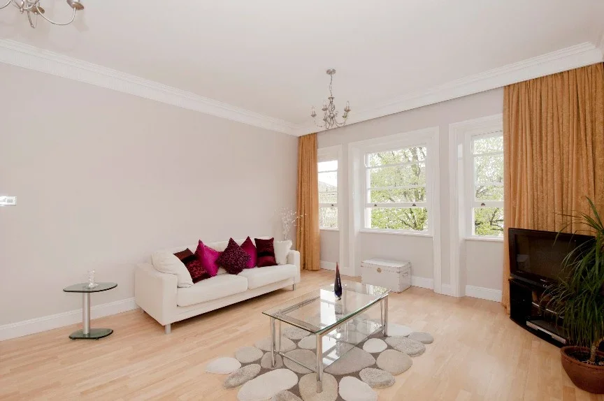 Flat Belsize Park Gardens in Greater London