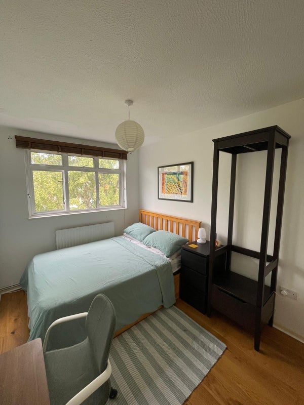 Room Boathouse Walk in Greater London