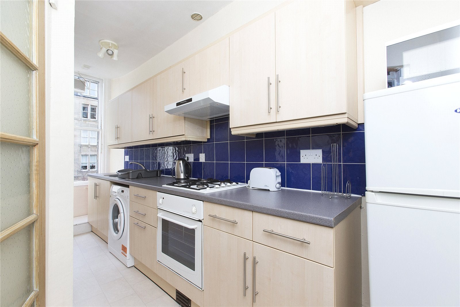 Flat Marchmont Crescent in City of Edinburgh