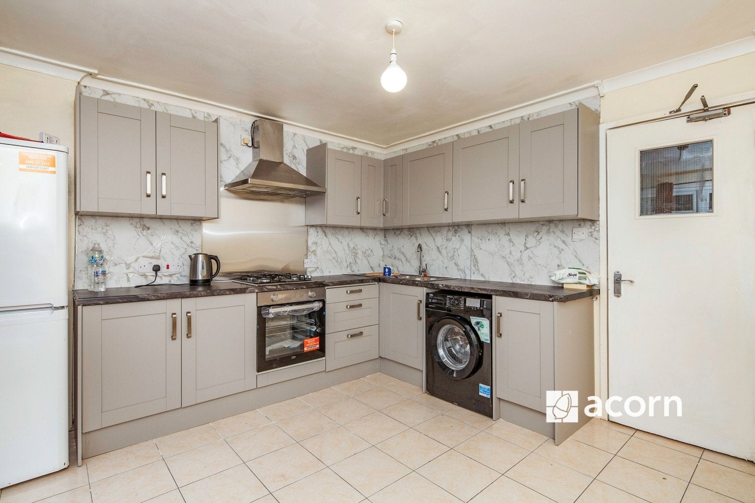 Flat Brierley Close in Greater London
