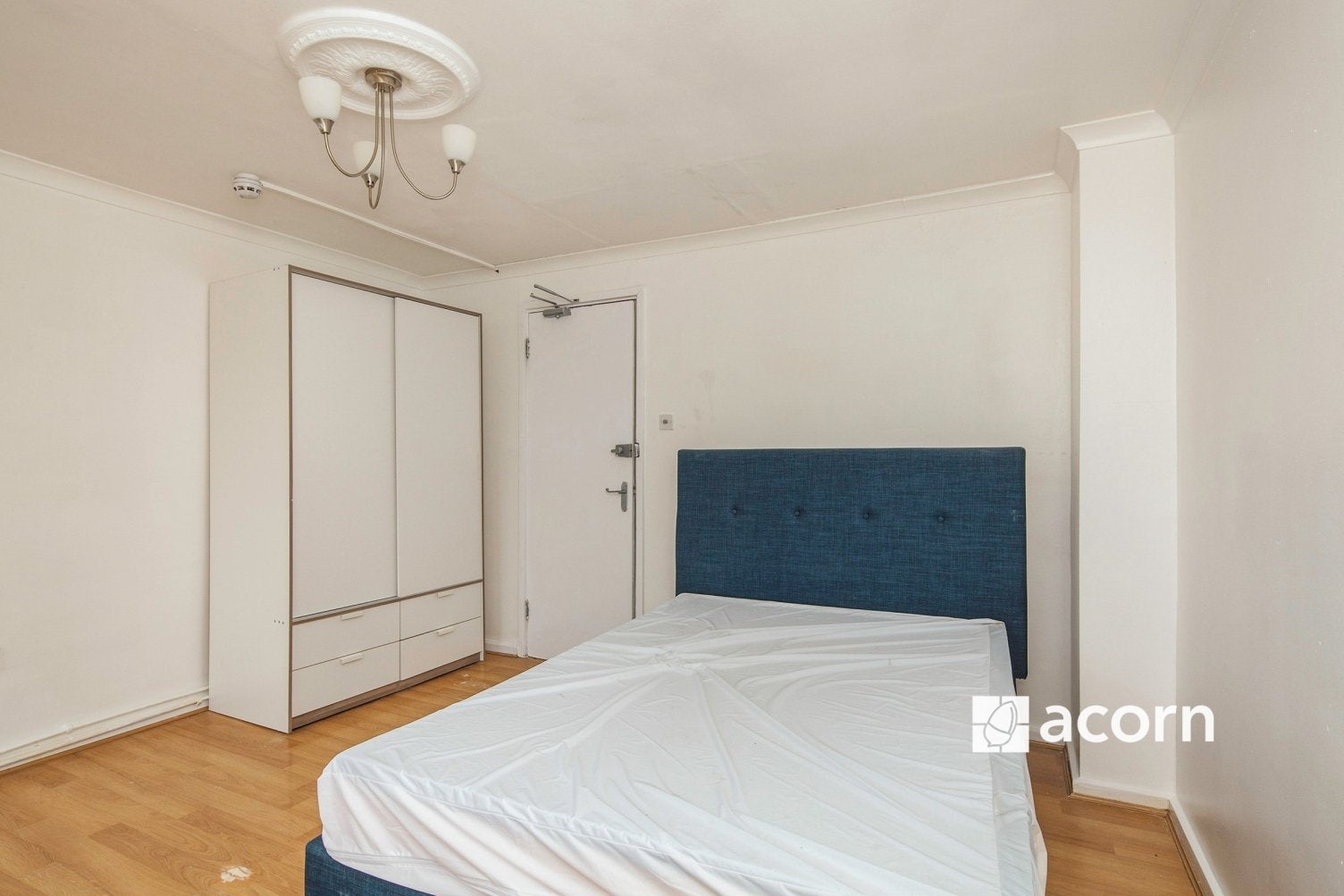 Flat Brierley Close in Greater London