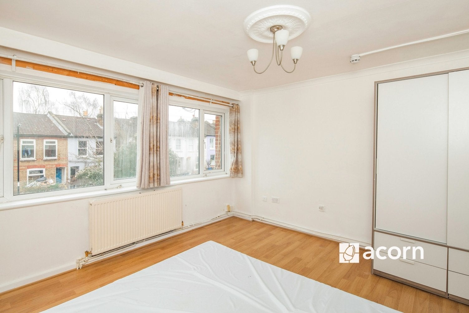 Flat Brierley Close in Greater London