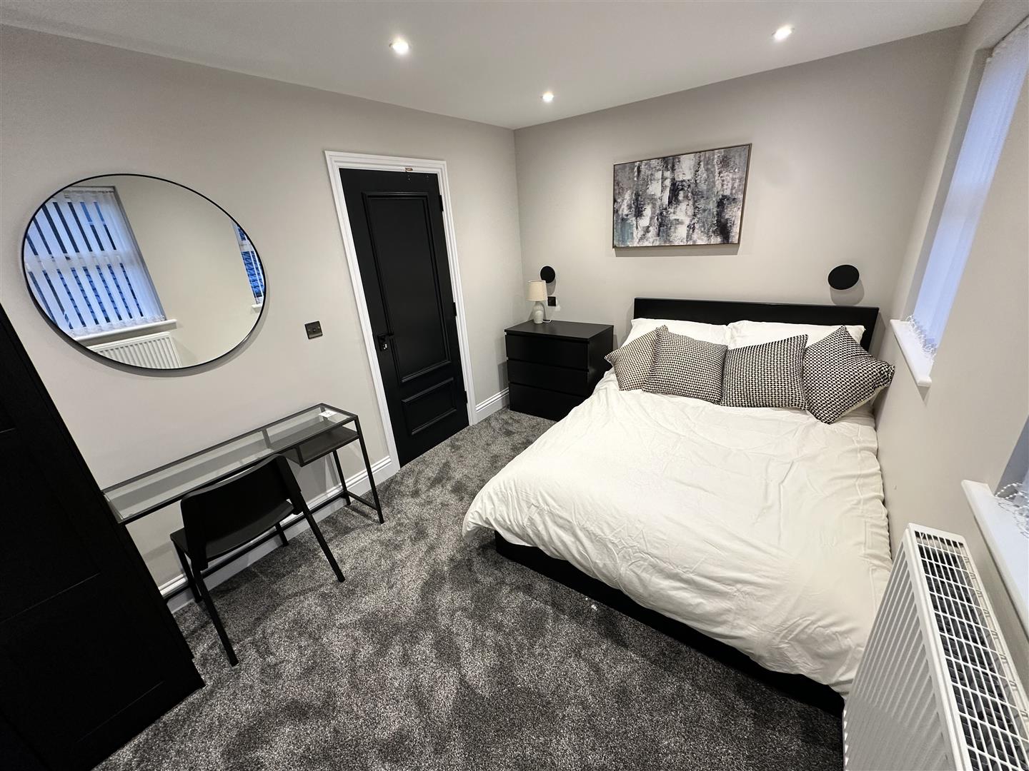 Room Milton Road in Birkenhead