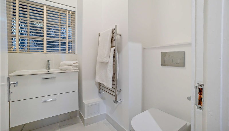 Flat Fulham Road in Greater London