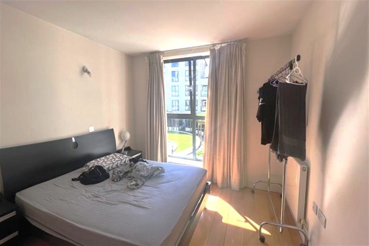 Flat Gifford Street in Greater London