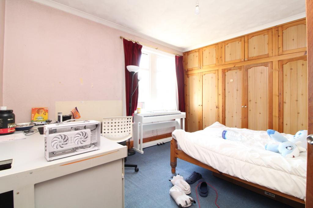 Room Arnold Road in Southampton