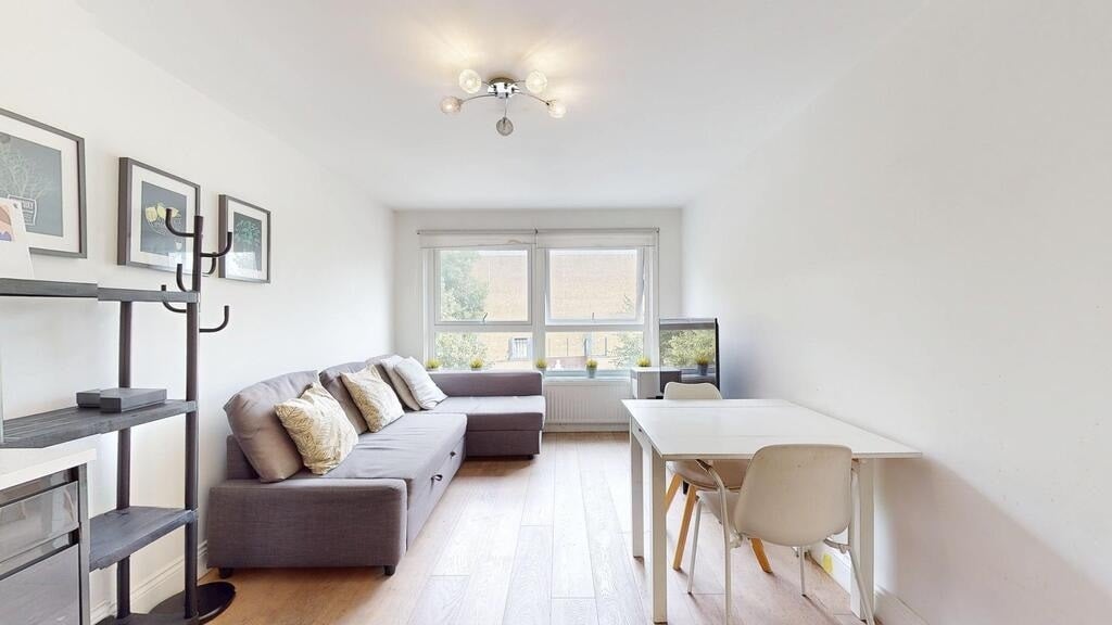 Flat Pollitt Drive in City of Westminster