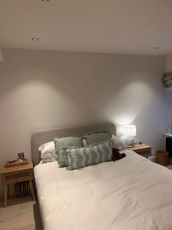 Room Alderbrook Road in Greater London