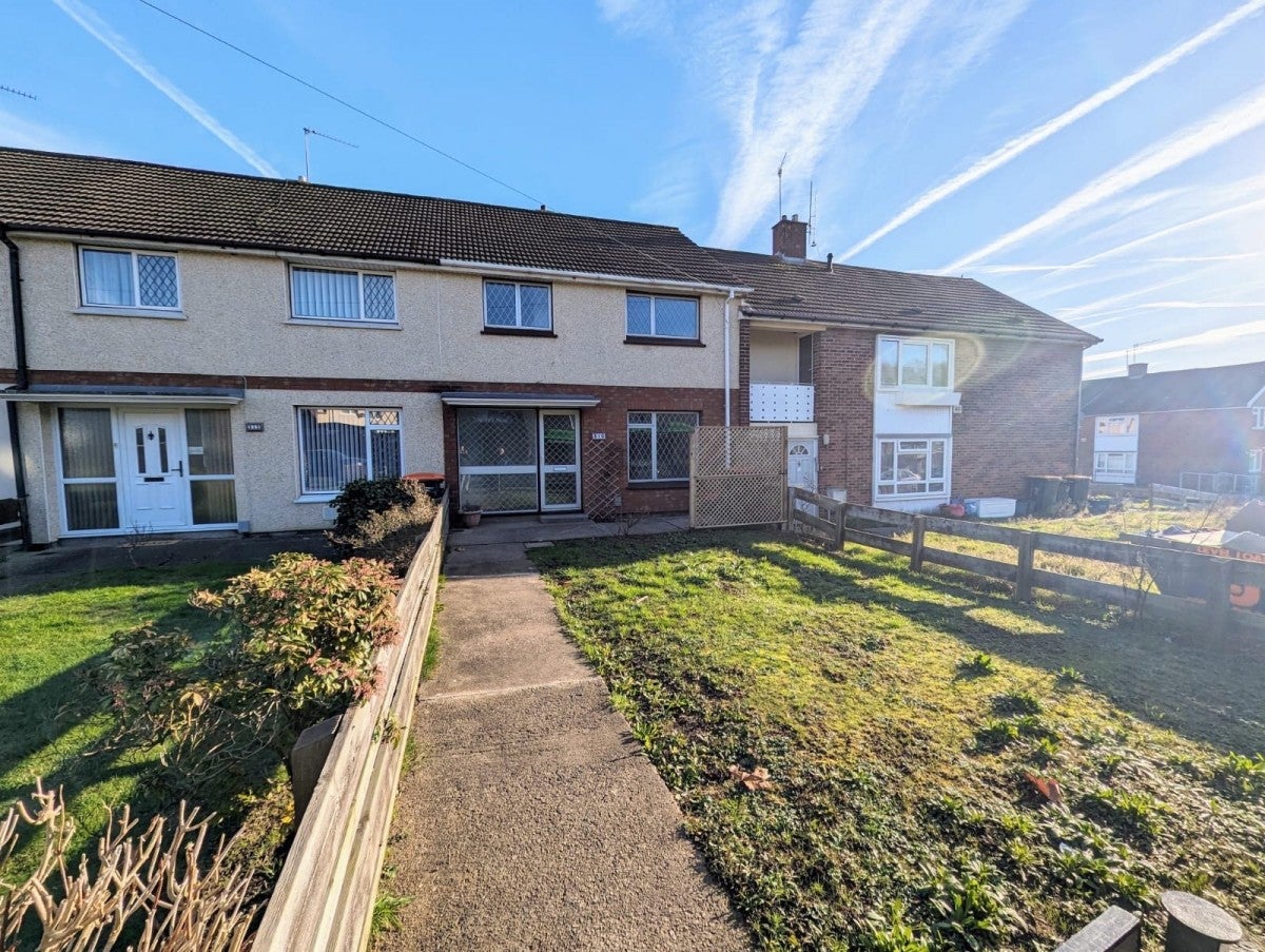 House Hendre Farm Drive in Llanwern