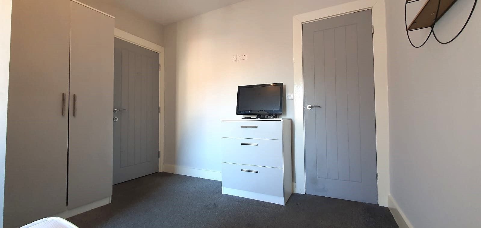 Room St Mary's Road in Doncaster