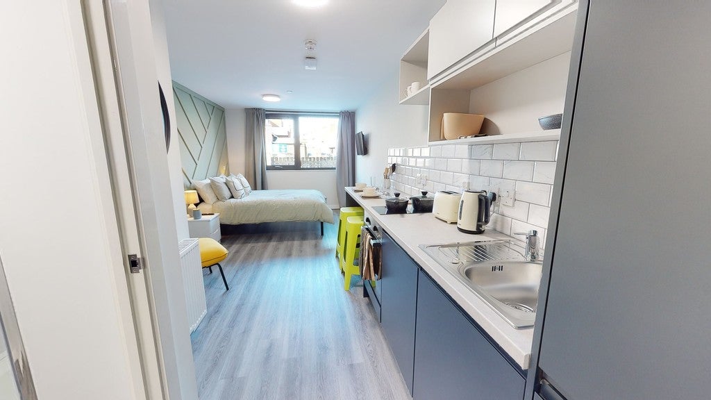 Flat Linthorpe Road in Middlesbrough