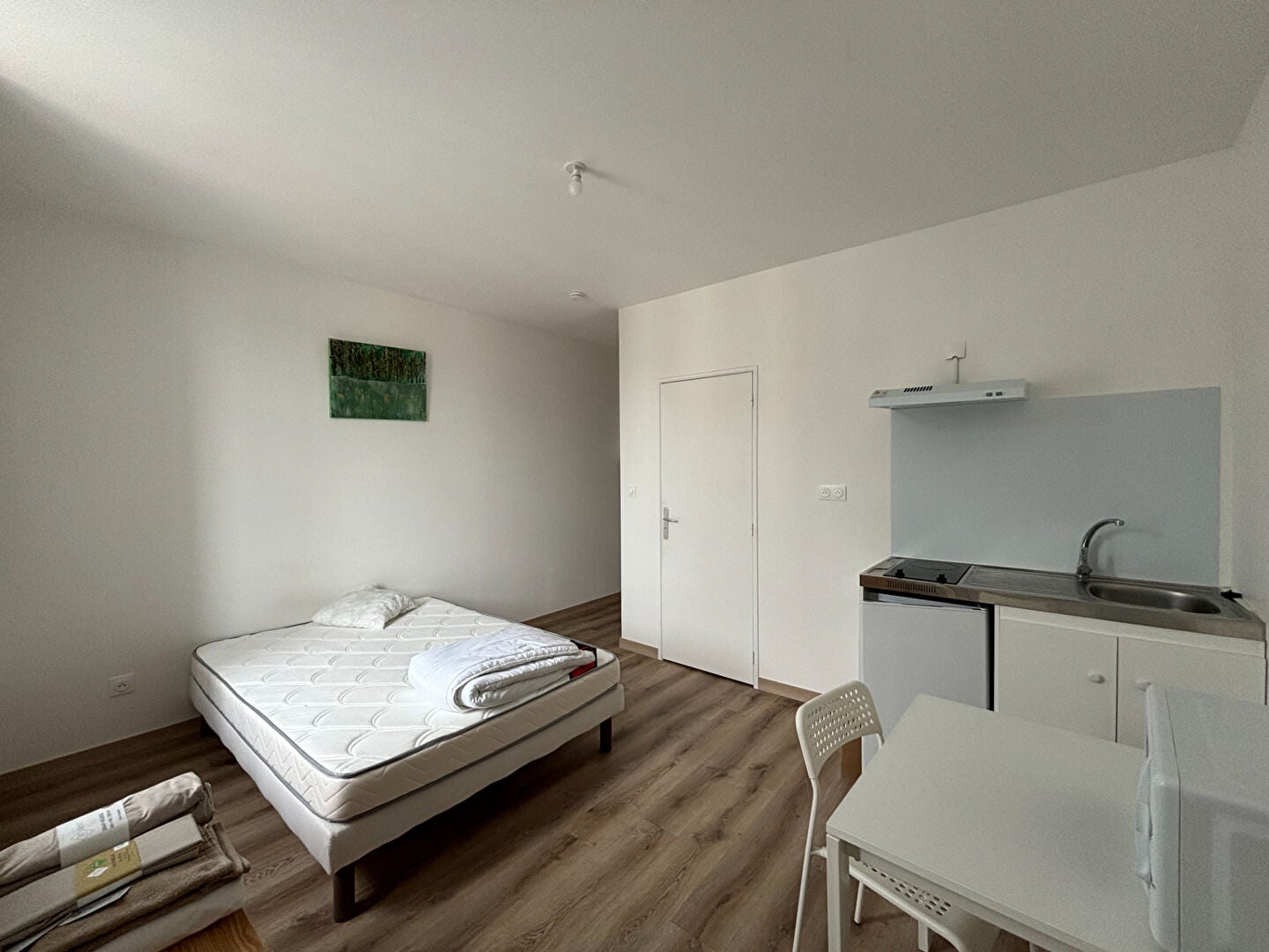 Flat Chemin de Villeneuve in Pontorson
