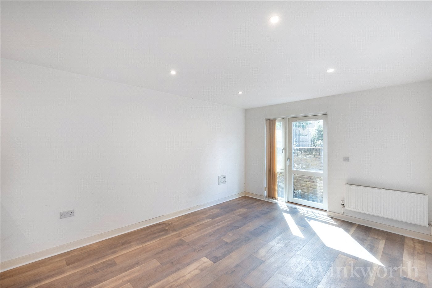 Flat Perry Vale in Greater London