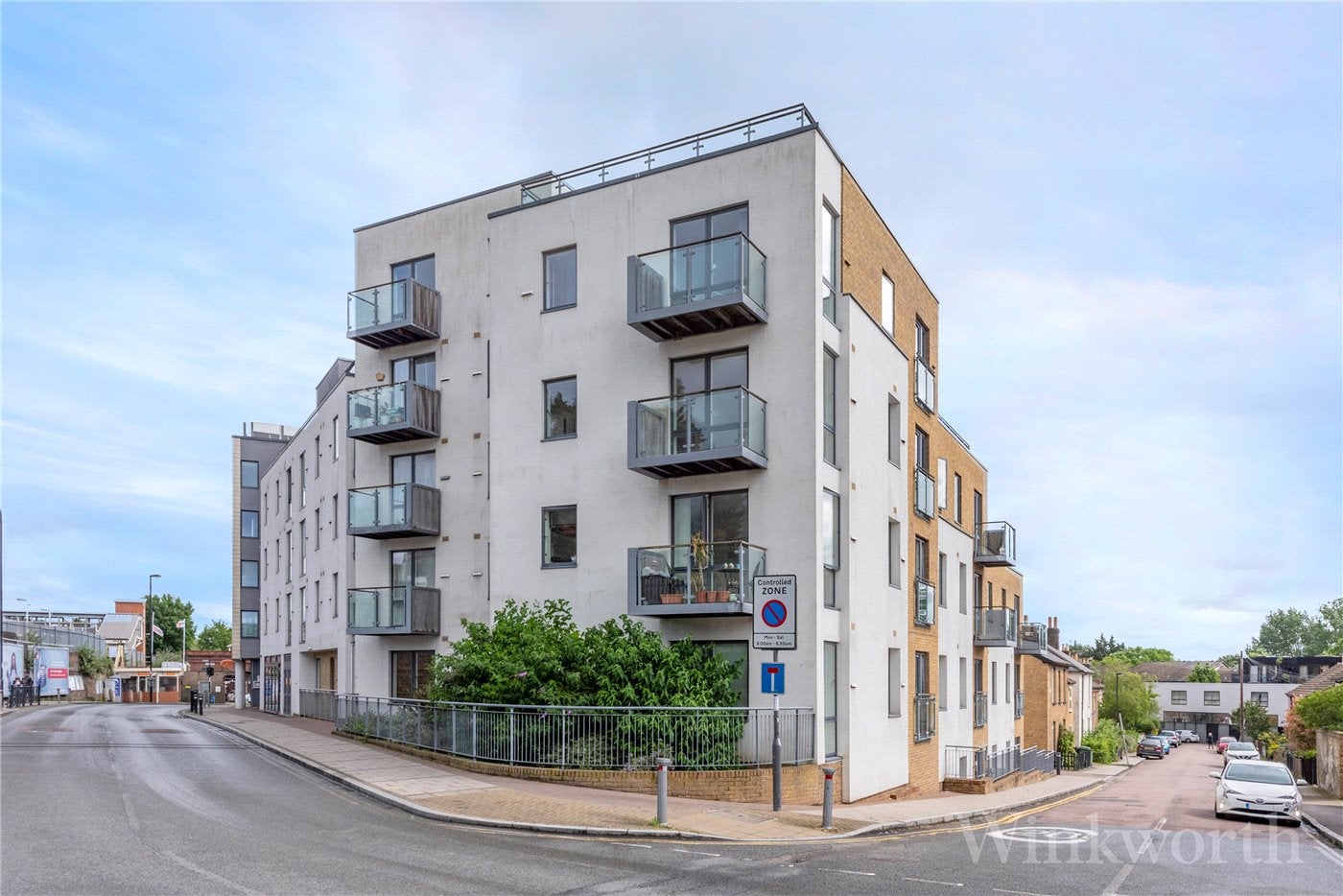 Flat Perry Vale in Greater London