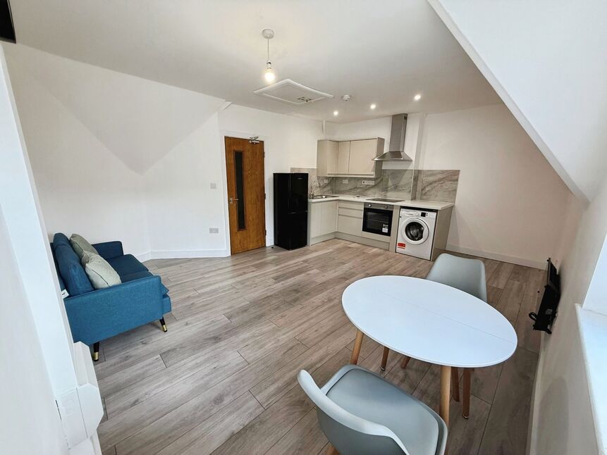 Flat Moorgate Street in Rotherham
