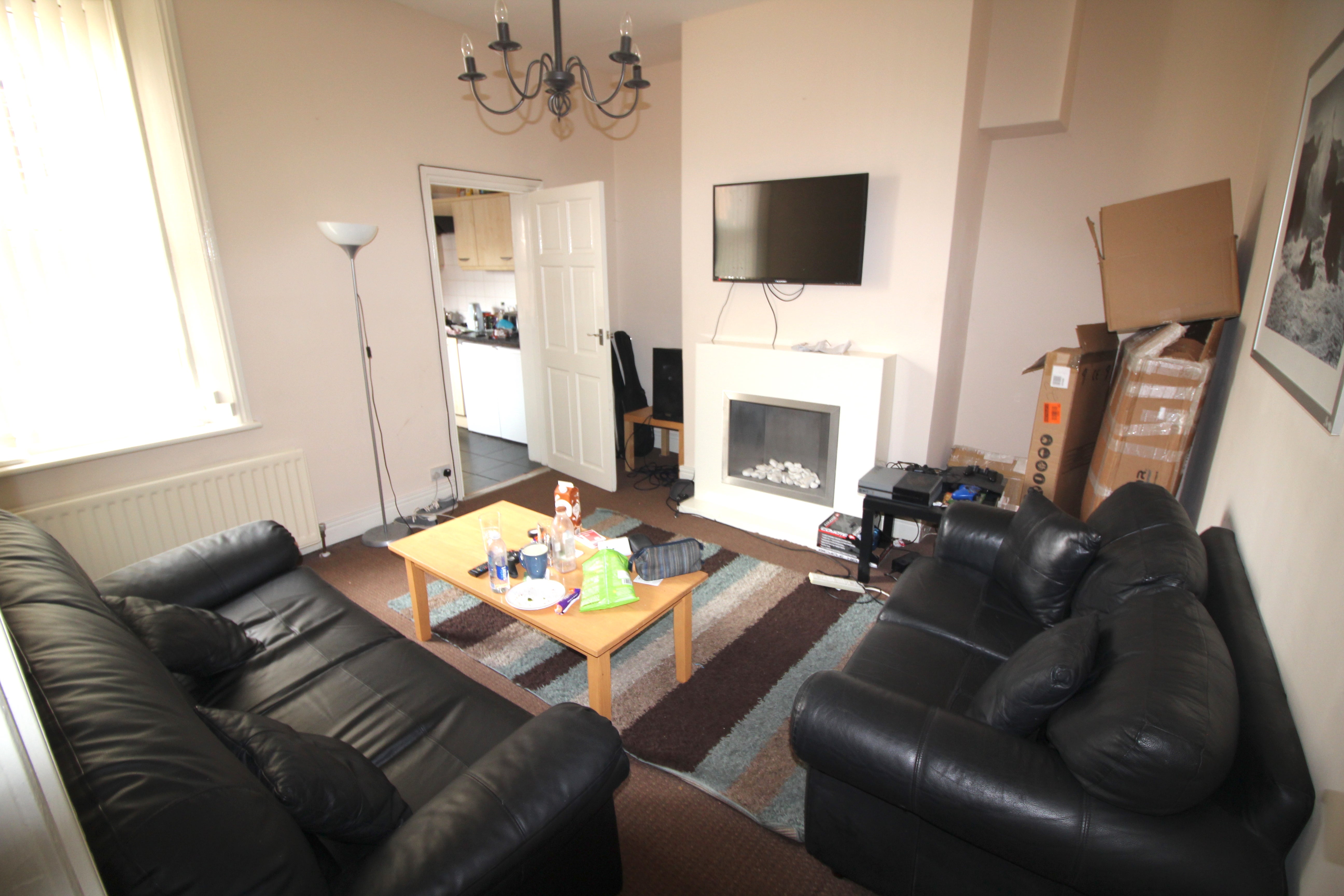 Flat Bayswater Road in Newcastle upon Tyne