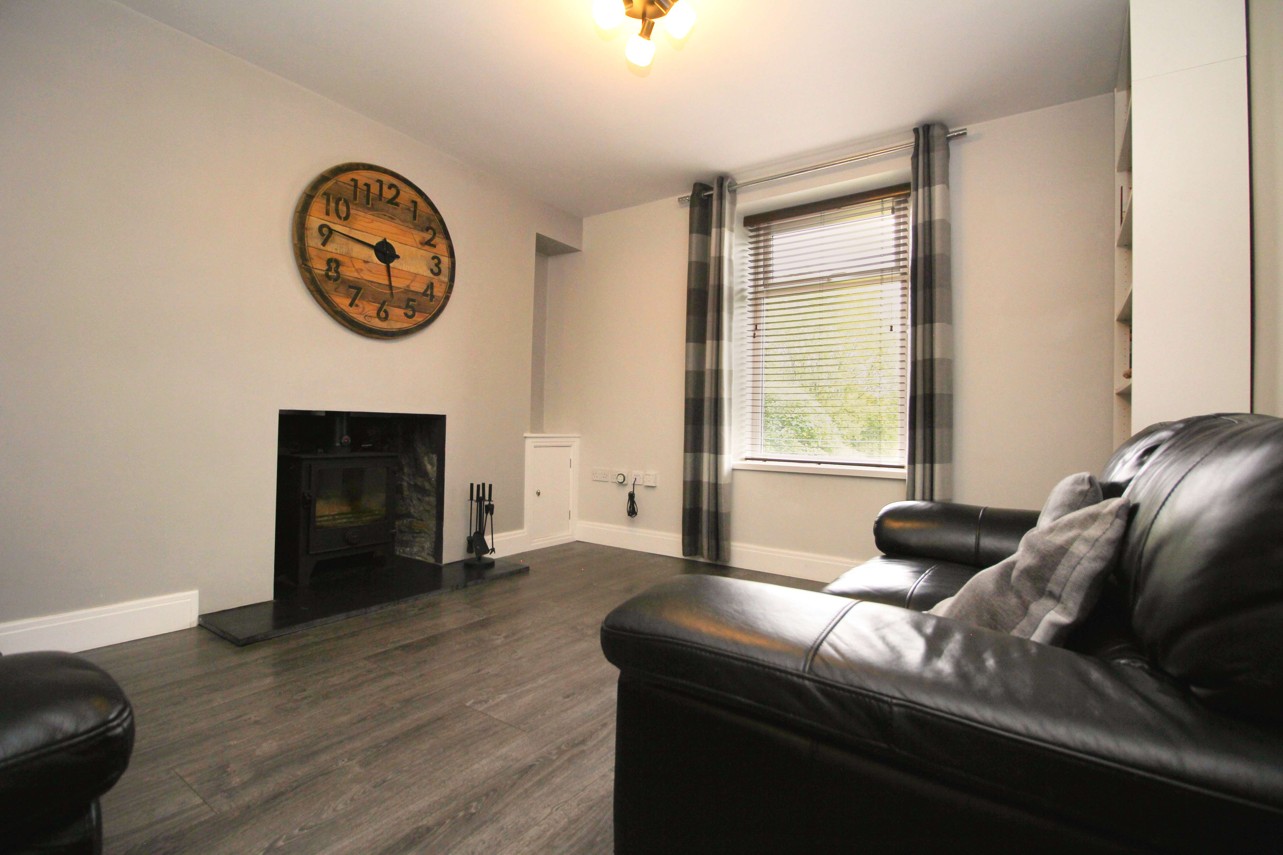 Flat Hendre Gwilym in Tonypandy