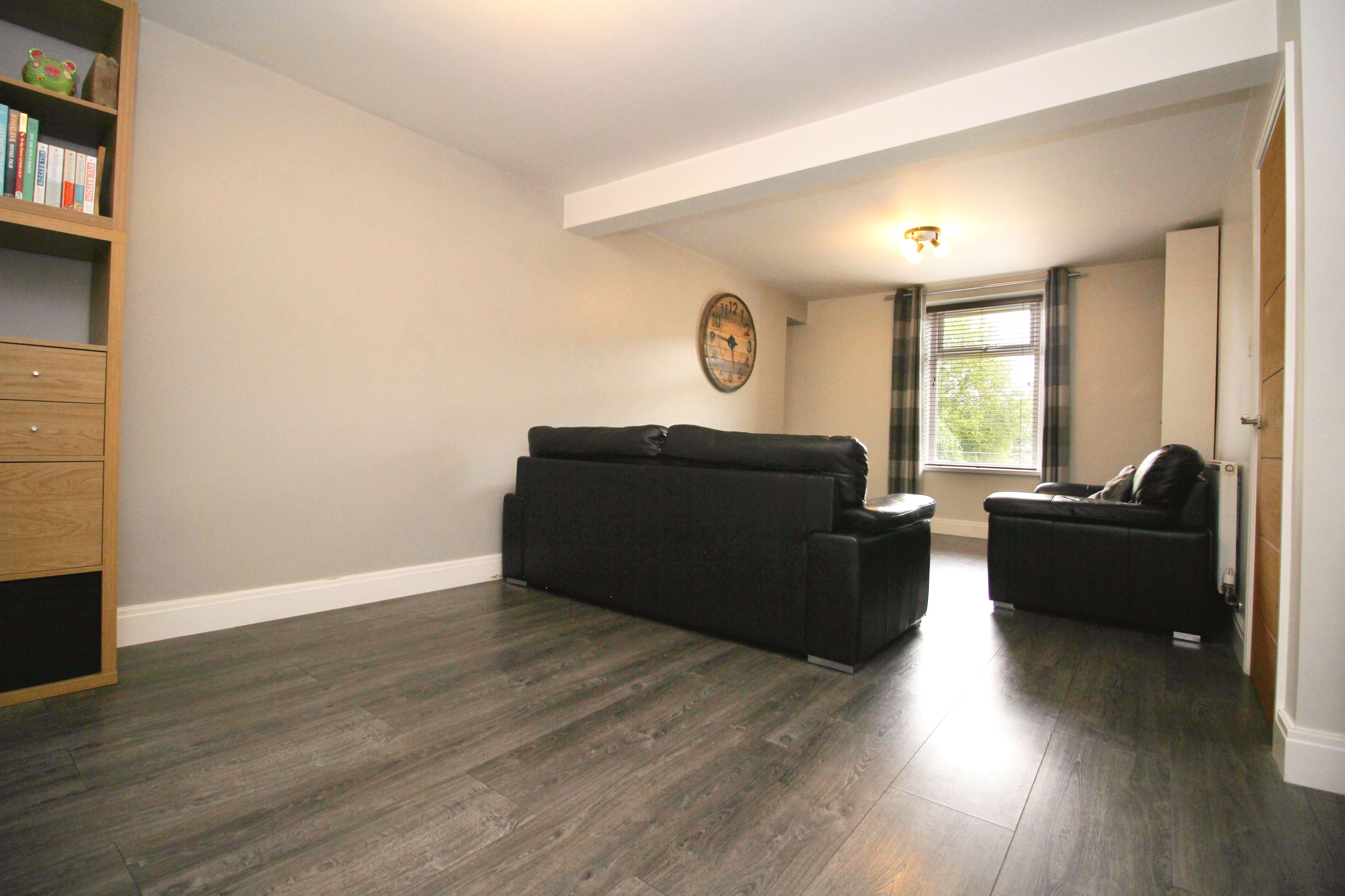 Flat Hendre Gwilym in Tonypandy