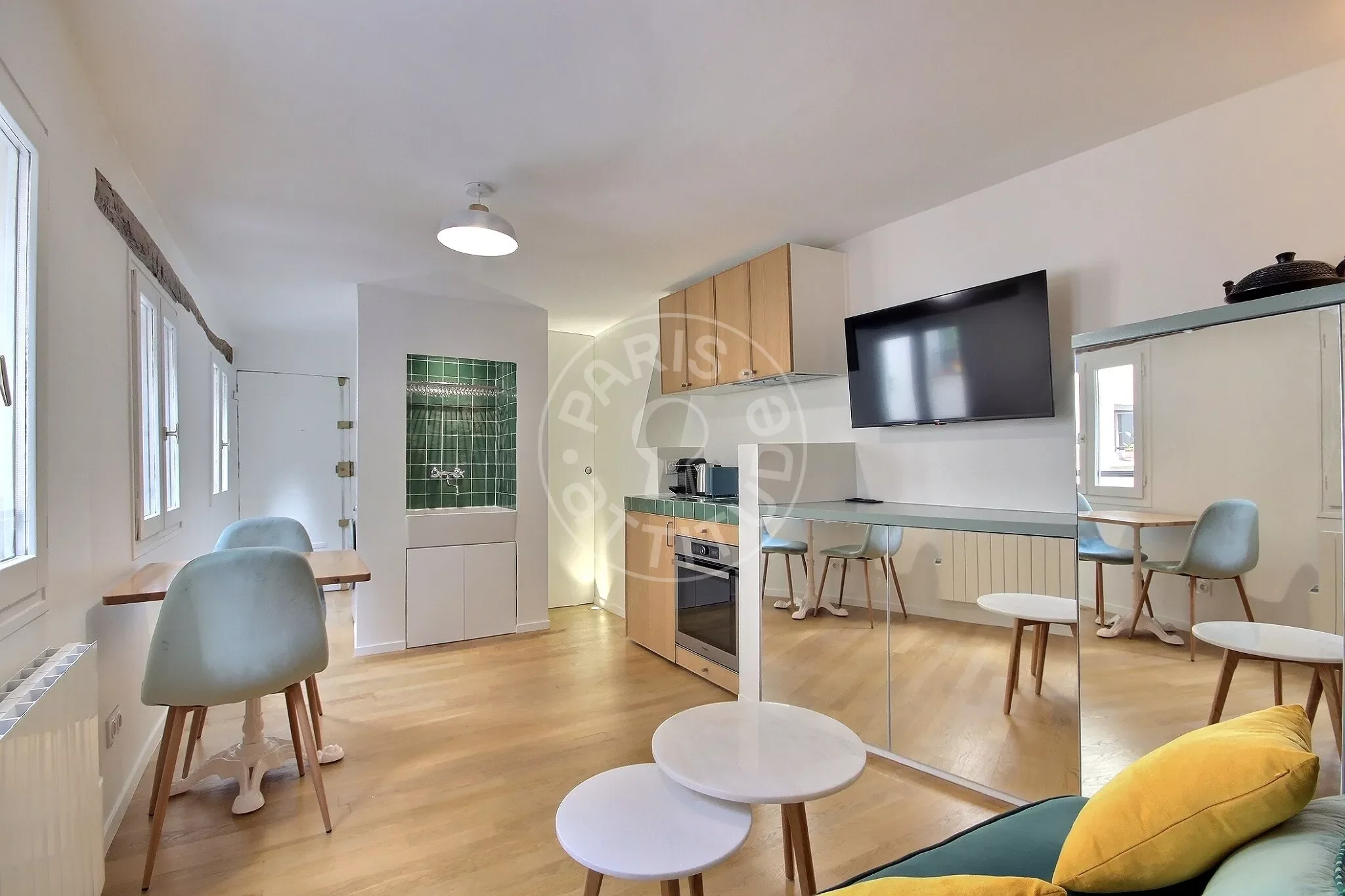 Appartement Rue de Charenton à Paris