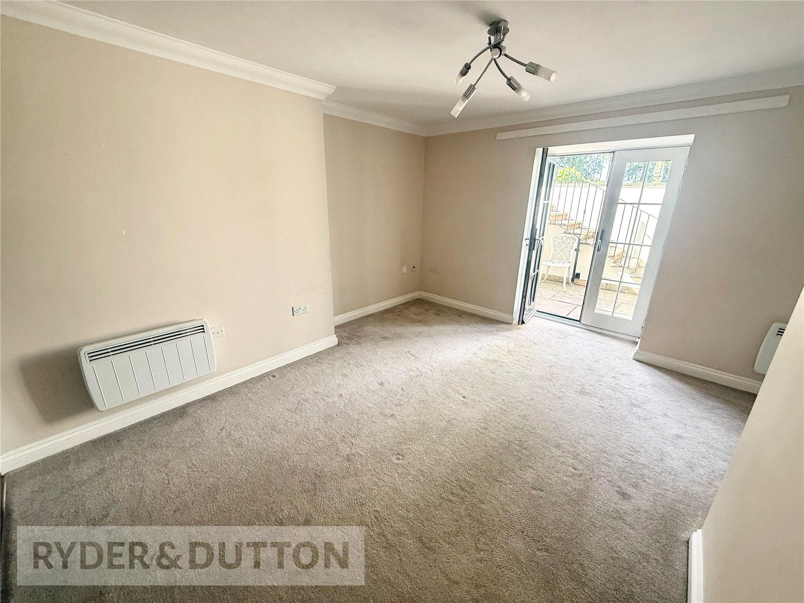 Flat Great Clowes Street in Salford
