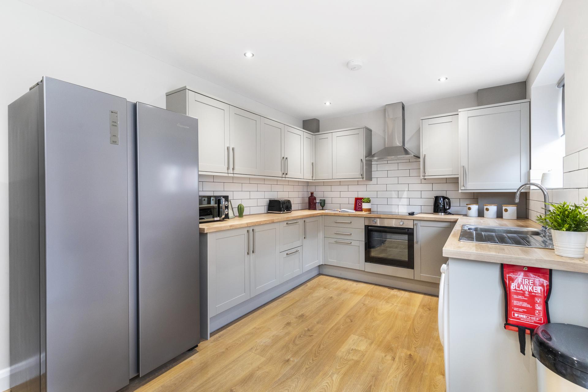 Room Langdale Avenue in Leeds