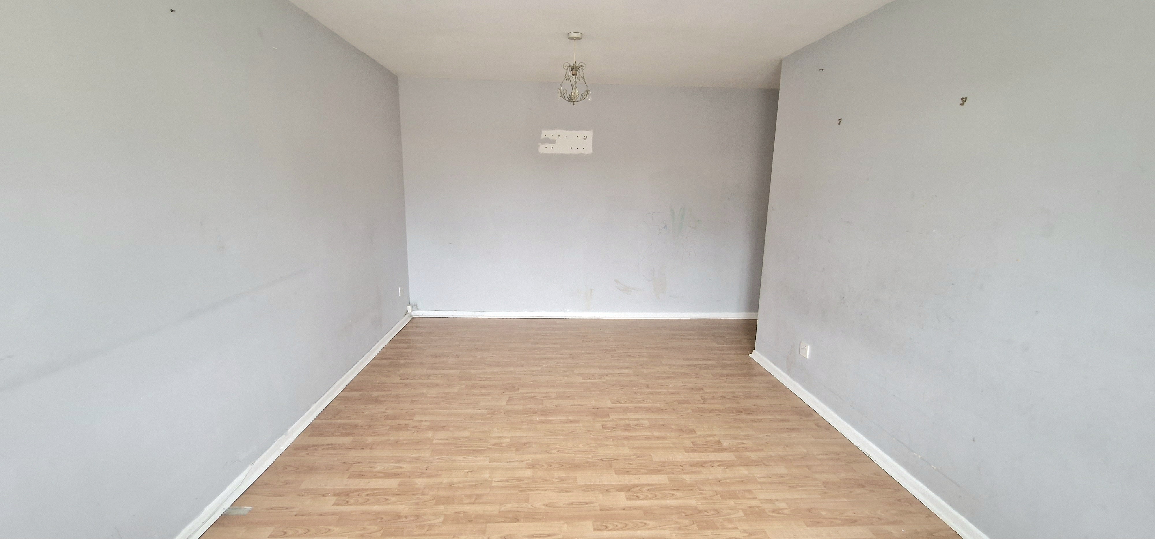 Flat Himalayan Way in Watford