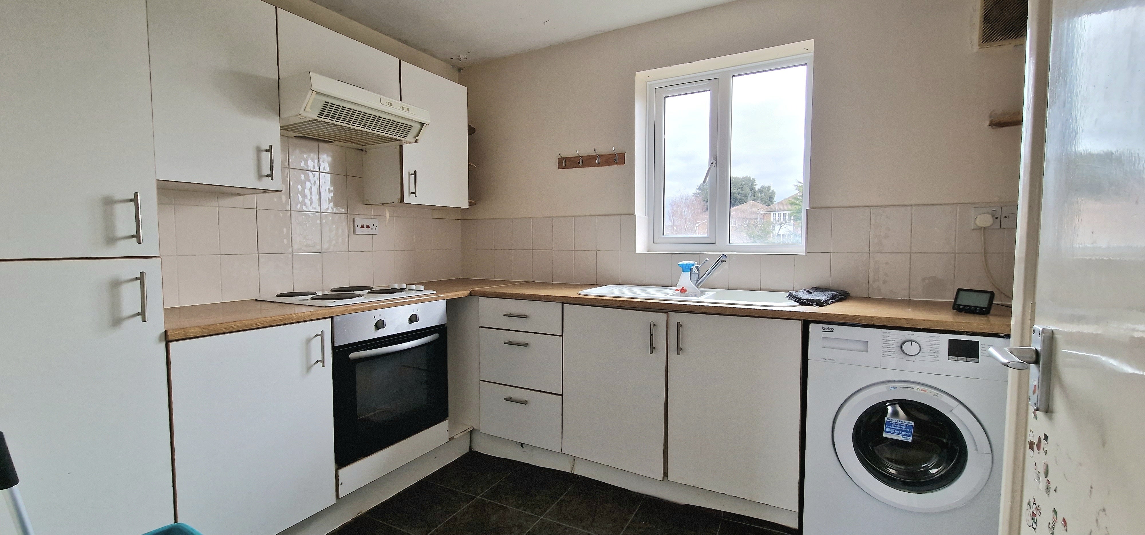 Flat Himalayan Way in Watford