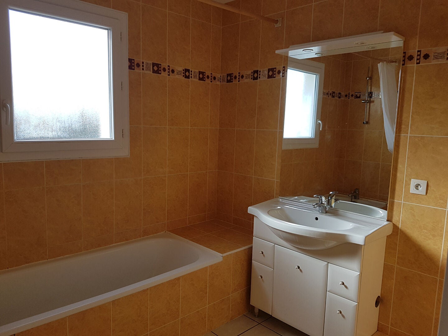 Flat Rue des Arcs Saint-Cyprien in Toulouse