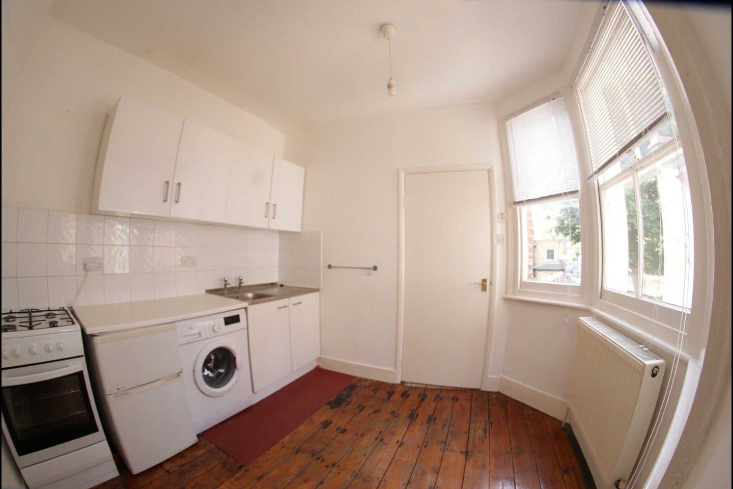 Flat Belsham Street in Greater London