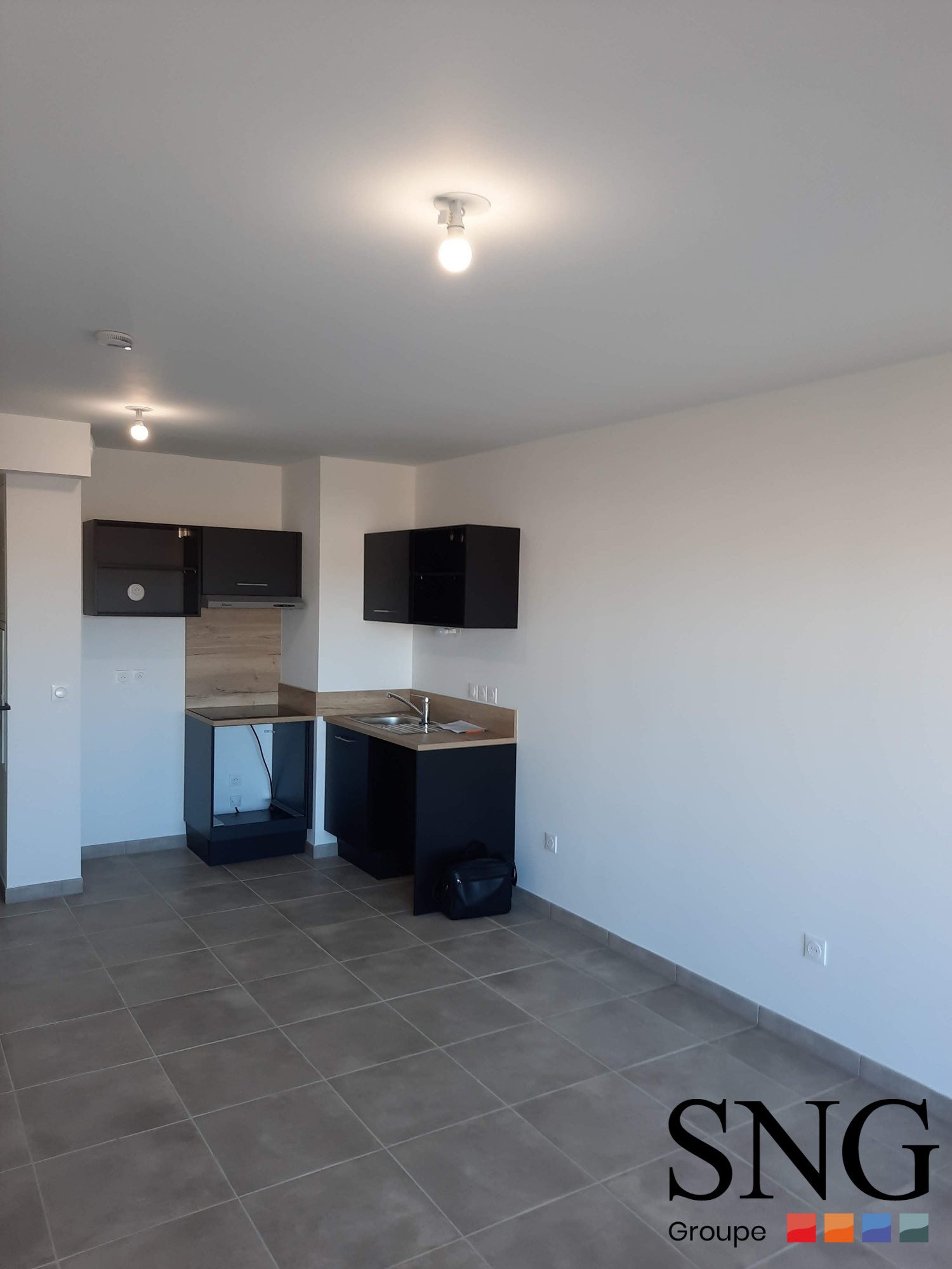 Flat Rue Cyrano de Bergerac in Garons