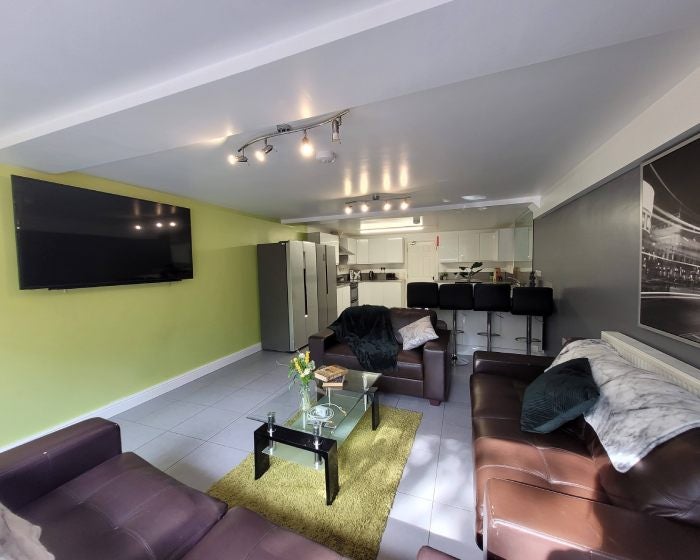 Room Broadgate in Coventry