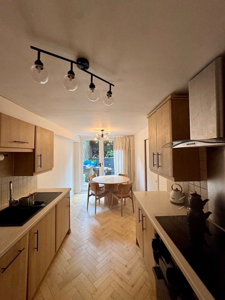 Room Great Western Road in City of Westminster