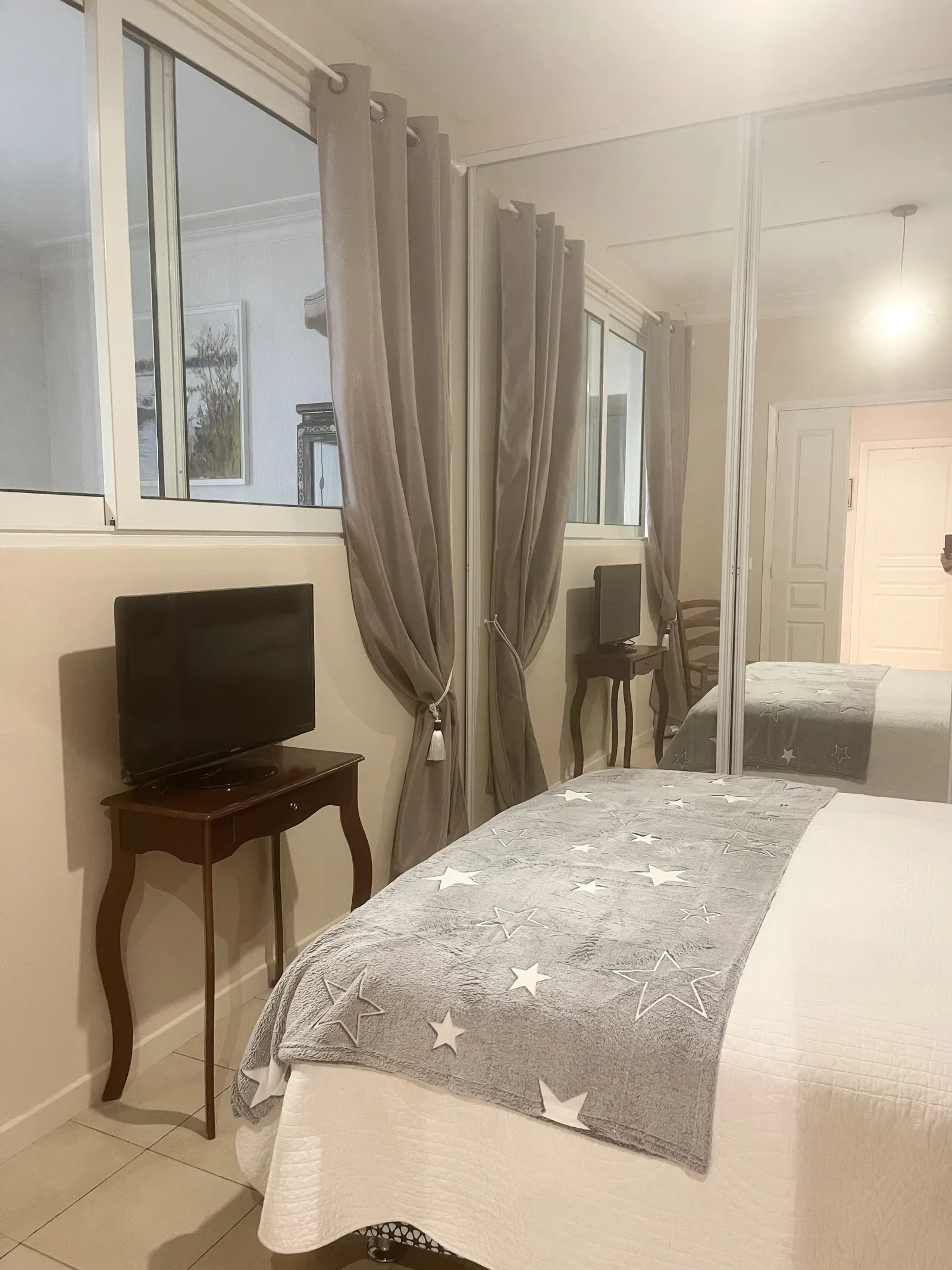 Room Rue Arson in Nice