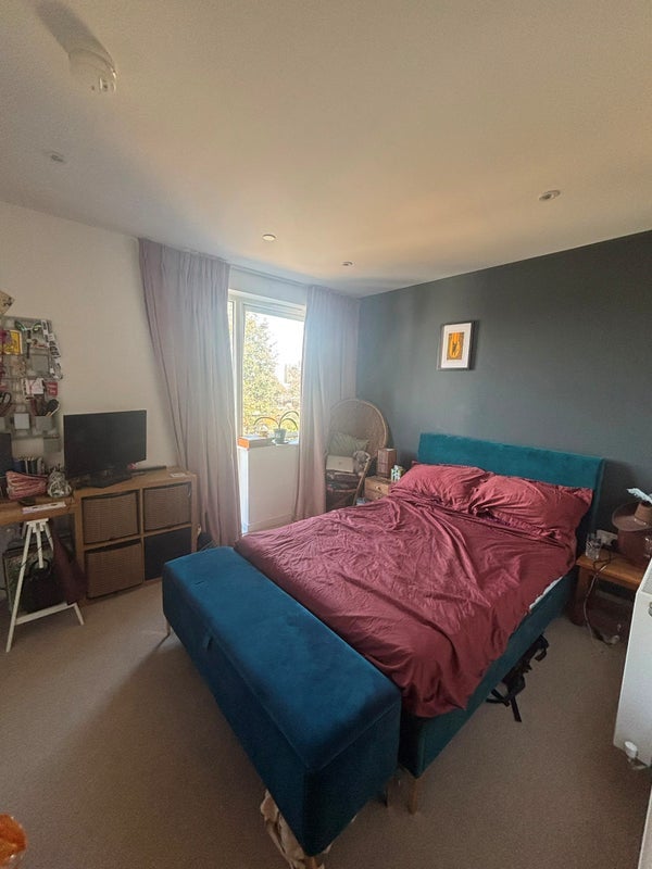 Room Cobden Walk in Greater London