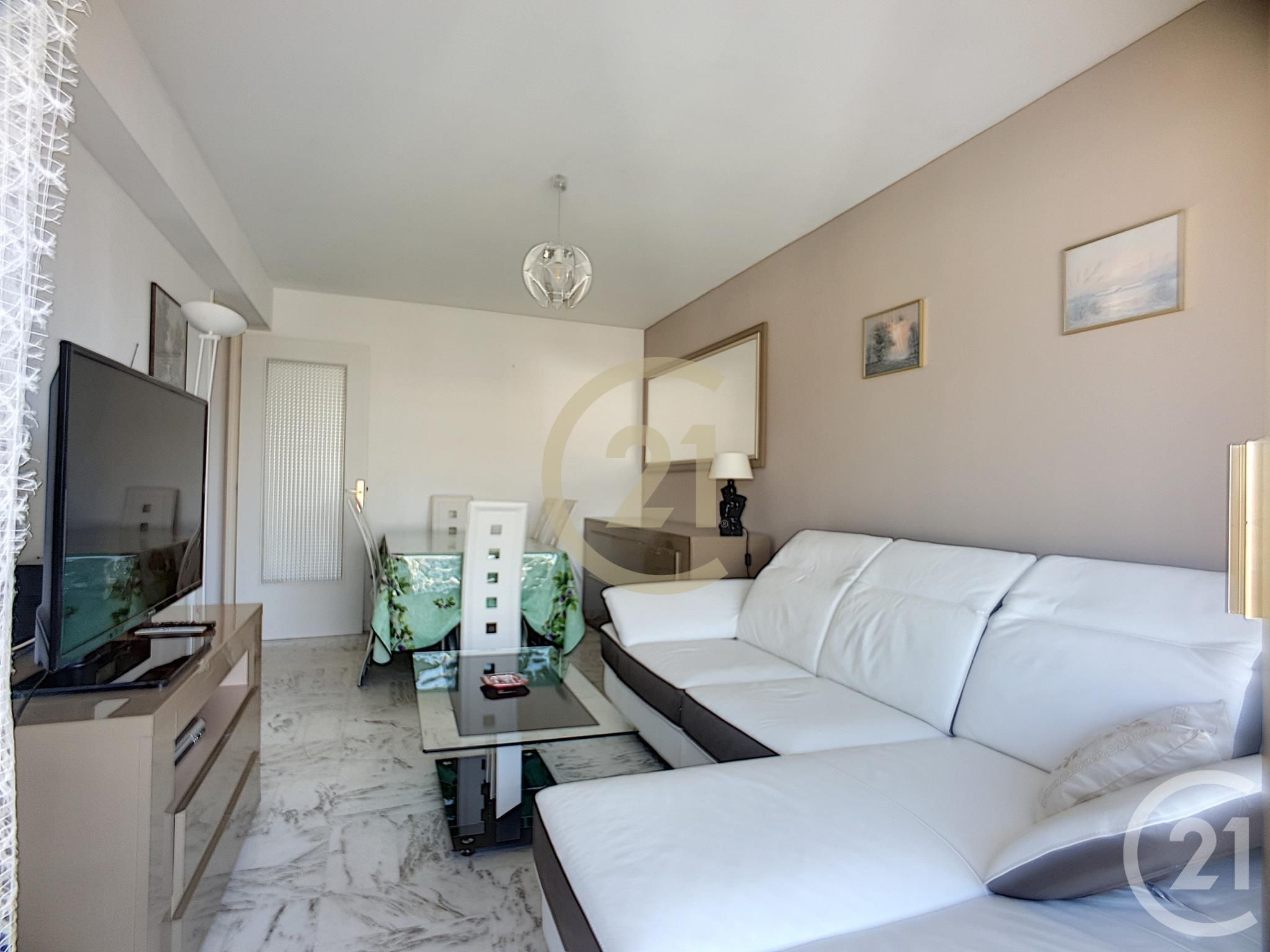 Appartement Boulevard du Midi Louise Moreau à Cannes
