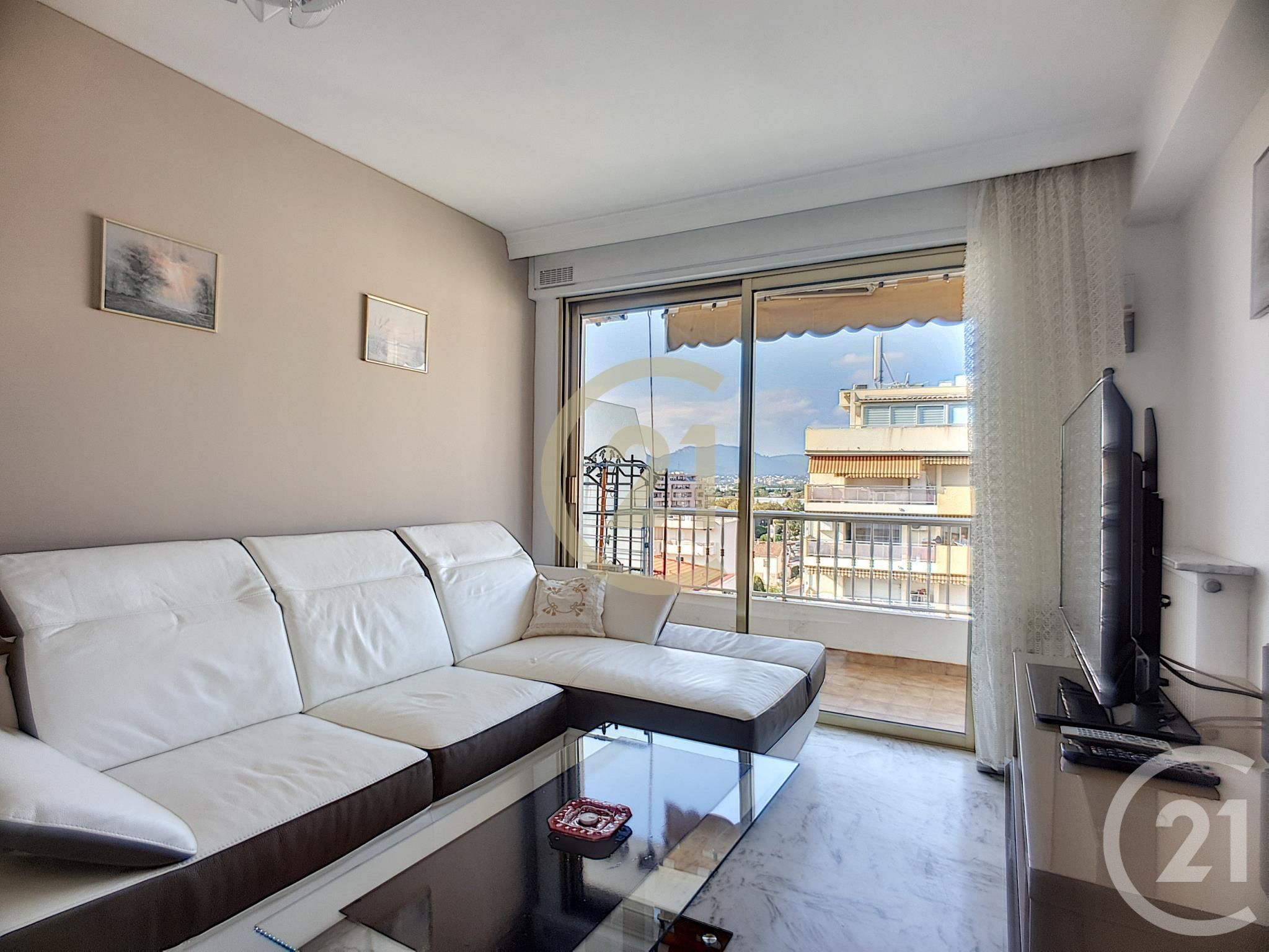 Appartement Boulevard du Midi Louise Moreau à Cannes