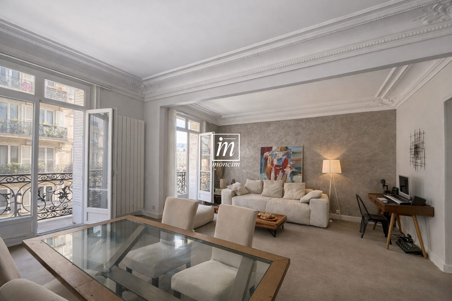 Flat Rue de Constantinople in Paris