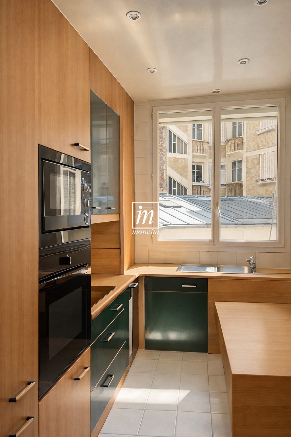 Flat Rue de Constantinople in Paris