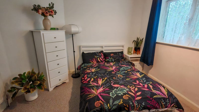Room Buckmaster Avenue in Newcastle-under-Lyme