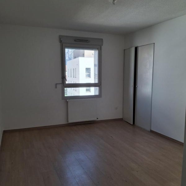 Flat Boulevard Joliot Curie in Fontaine