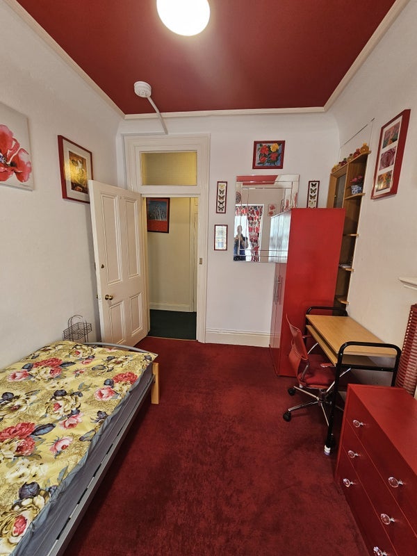Room Great Russell Street in Greater London